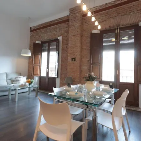 Inmyhome Bib Rambla I * Granada
